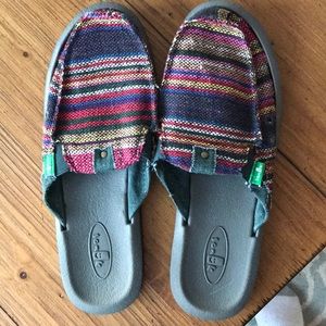 Sanuk You got my back